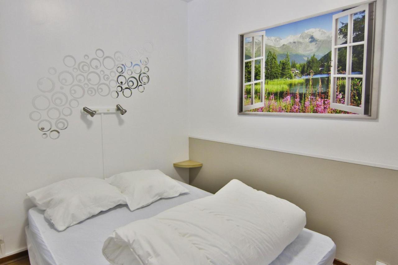 Residence Des Jardins, Wifi, Centre Luchon Bagnères-de-Luchon Exteriör bild